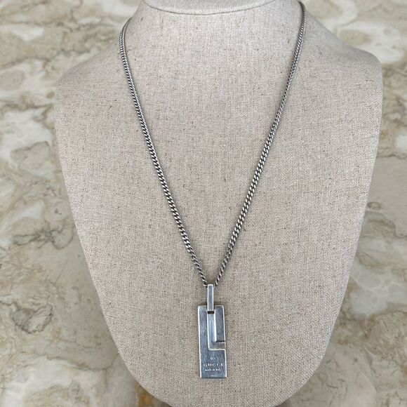 Gucci 925 Sterling Silver “G” Pendant & Heavy Sterling Silver 20” Curb Chain - Picture 2 of 10
